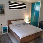 Deluxe Coast River Sarajevo *