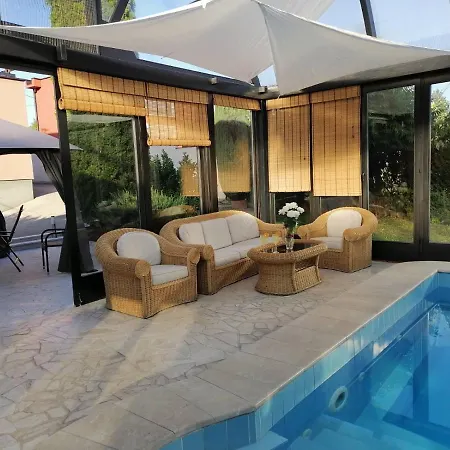 Deluxe Coast River Sarajevo Ferienhaus Visoko
