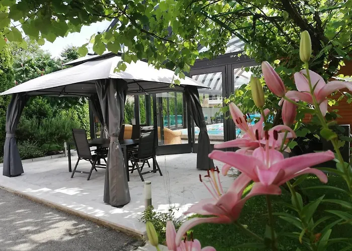 Deluxe Coast River Sarajevo 维索科